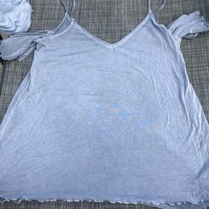 Flowey Grey Top| American Eagle